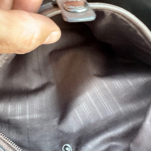 Tumi shoulder bag - Picture 8 of 16